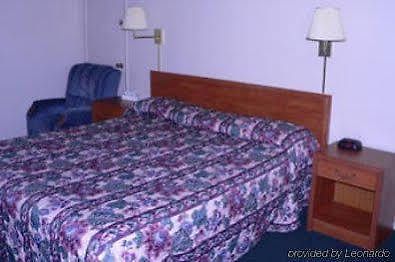 Budget Host Frontier Inn Susanville Rum bild